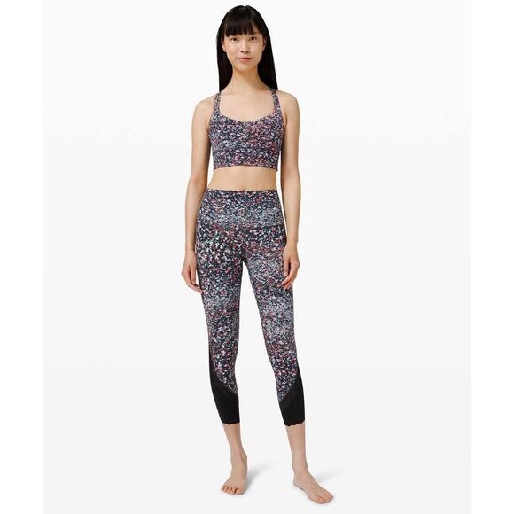 Lululemon Wunder Under Floral High-Rise Crop 23" Scallop Full-On Luxtreme 8 - Picture 2 of 8